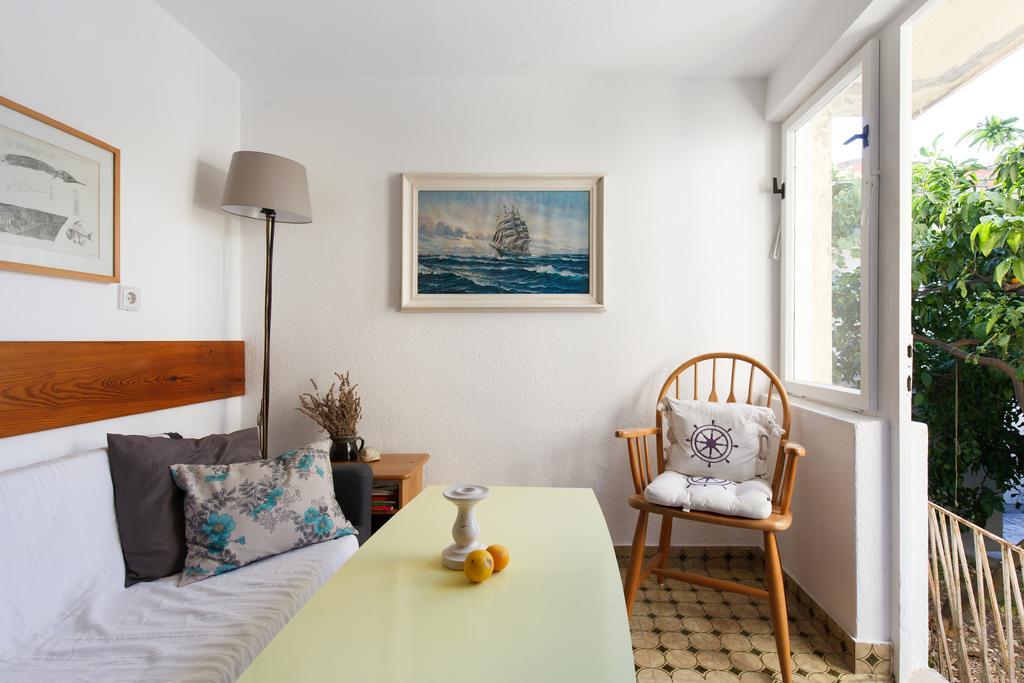 Apartment Dubica ฮวาร์ ภายนอก รูปภาพ