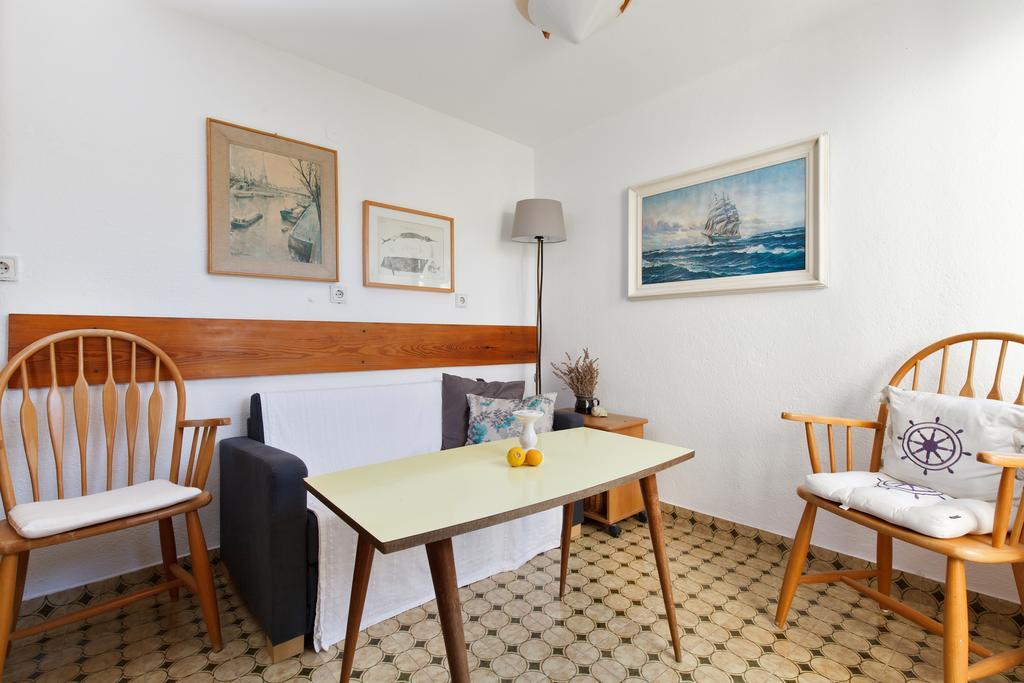 Apartment Dubica ฮวาร์ ภายนอก รูปภาพ