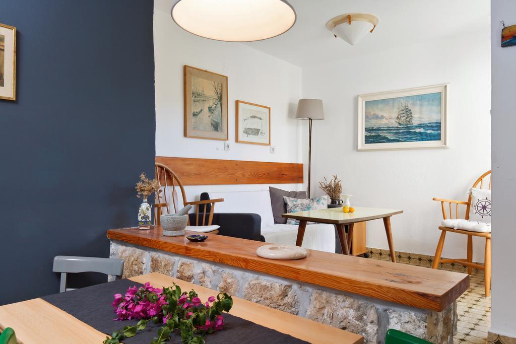 Apartment Dubica ฮวาร์ ภายนอก รูปภาพ