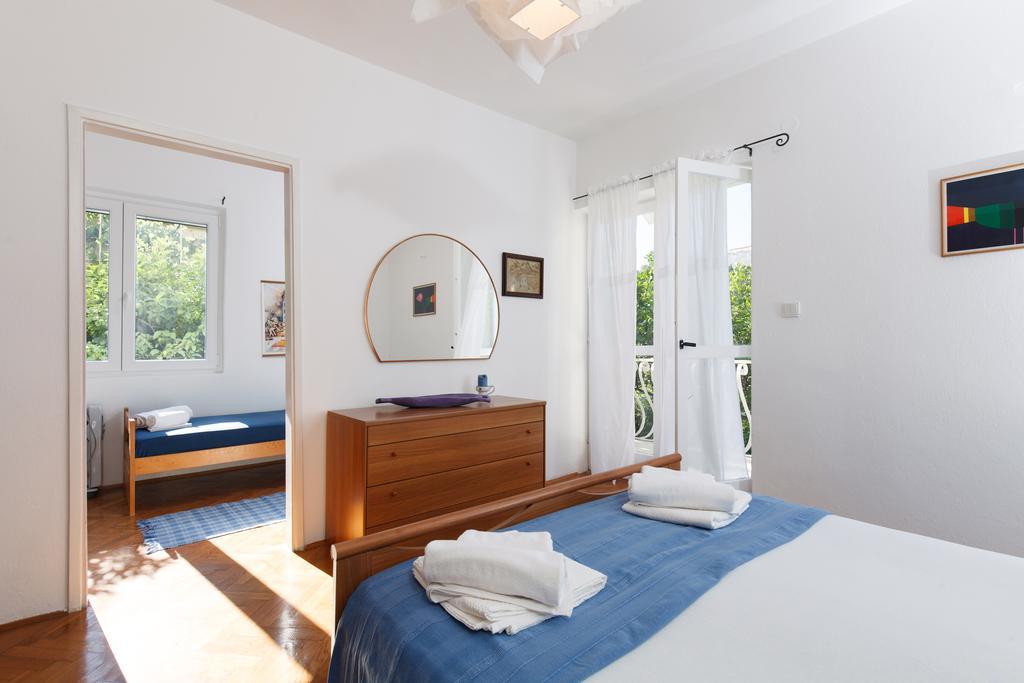 Apartment Dubica ฮวาร์ ภายนอก รูปภาพ